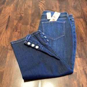 D/C jean capris size 14
